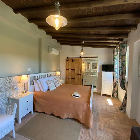 Quinta Da Colina Guest house