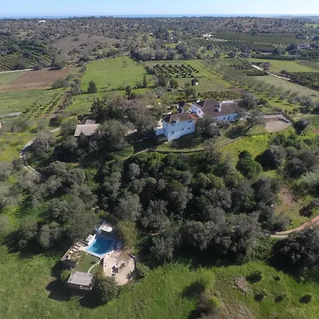 Quinta Da Colina Guest house 3*